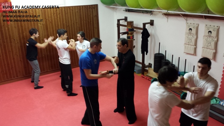 www.kungfuitalia.it  kung fu academy Caserta Italia International Martial Arts Alliance IMAA corso istruttori wing tjun tsun chun difesa personale arti marziali cinesi corso Sifu Mezzone